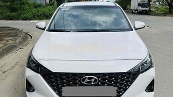 Hyundai Accent 2023 1.4 AT - 59000 km