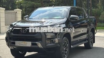 Bán Toyota Hilux 2021 Adventure 2.8 AT 4X4 Đen