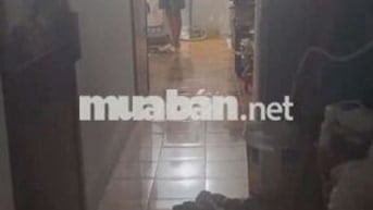 Nhà C4 gần chợ Xóm Mới – 2PN, sân đậu ô tô – giá tốt Gò Vấp