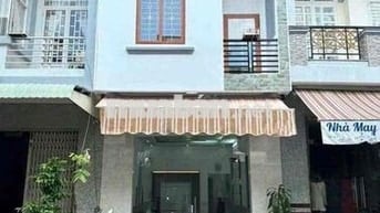 KẸT TIỀN NÊN CẦN BÁN GẤP CĂN NHÀ CHO THUÊ THU NHẬP 8tr/ tháng