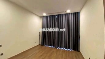 Cần thuê căn hộ Vinhomes Central Park ( căn hộ 3 phòng ngủ )