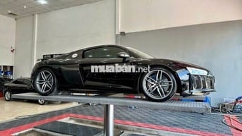 Audi R8 V10 Plus Đen đời 2015, 29000 km