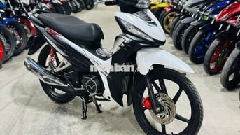 XE MÁYTHANHTÙNG_WAVE RSX FI TRẮNG BIỂN 29 VÀNH ĐÚC