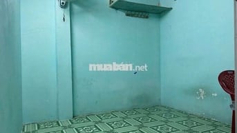 Phòng trọ 1 phòng/người (nữ). An ninh, thoáng mát, yên tĩnh, lịch sự.