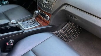 Chính chủ bán xe Mercedes C200