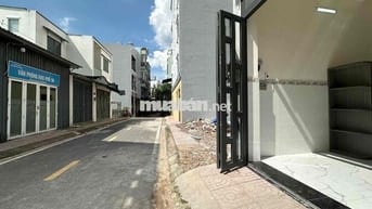 Kiot Trệt - Full Nội Thất - giá rẻ - thoáng mát - cho kinh doanh-ở GD