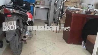CHO THUÊ CỬA HÀNG MẶT NGÕ 112 NGỌC KHÁNH, ĐỂ KINH DOANH. 2,5 TR/TH