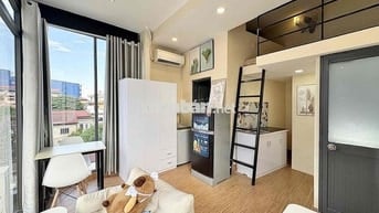 Duplex cự xịn có ban công - Gần ngã 4 Hàng Xanh