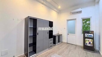 CHO THUÊ STUDIO CỬA SỔ TRỜI NẰM SÁT BÊN QUẬN 1