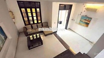 Cho thuê Nguyên căn.Đường Ng hữu cảnh.f22.Bình Thạnh.8x24 (7p)85tr