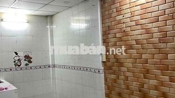 Nhà gần trung tâm p1q8 khu làng ốc q8