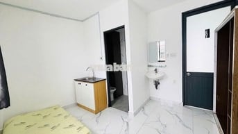 PHÒNG BAN CÔNG CÓ MÁY GIẶT RIÊNG