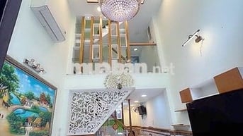 Nhà 5 tầng Hồ Thị Kỷ Q10 – Hẻm 6m, 5PN, sân thượng đẹp