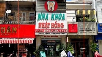 BÁN NHÀ MẶT TIỀN : 20 NGUYỄN HỮU CẦU - P. TÂN ĐỊNH - Q. 1