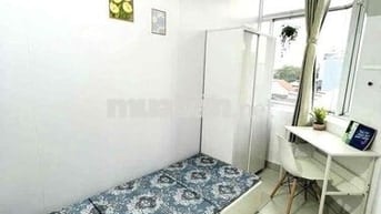 Phòng nội thất mới đường số 2 đối diện cổng chính Vạn Phúc