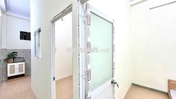 2 PHÒNG NGỦ GIÁ RẺ GẦN CÔNGVIÊN PHẦN MỀM QUANGTRUNG TIỆN VÀO TRUNG TÂM