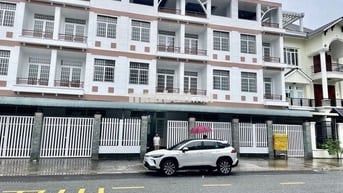 Cho thuê văn phòng mặt tiền Vàng 100m2 tại Thủ Dầu Một, Bình Dương