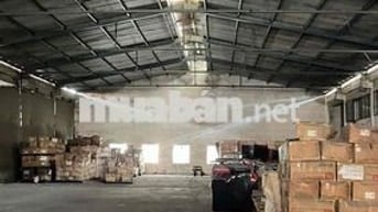 Cho thuê 2 kho xưởng tổng 3000m2 đường Phan Văn Hớn, Quận 12