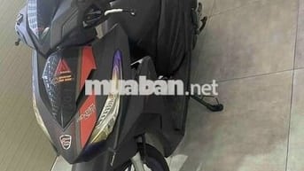 Click 125 mẫu cũ dk 2017 bstp chính chủ giá 55tr