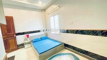 CHO THUÊ PHÒNG FULL NỘI THẤT, CỬA SỔ TRỜI GẦN CẦU NGUYỄN VĂN CỪ