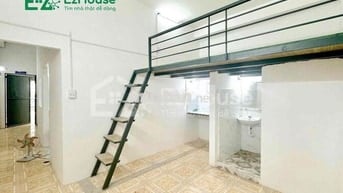 DUPLEX GÁC CAO ĐI BỘ QUA ĐẠI HỌC CÔNG THƯƠNG SẴN MÁY LẠNH