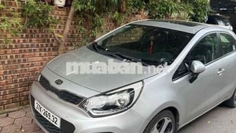 Kia Rio 2011 1.6 AT - 102000 km