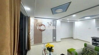 🏡 Nhà Đẹp 2 Tầng Sát Chợ Bình Long, 30M², Sổ Riêng – Chỉ 3.3 Tỷ