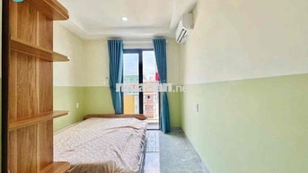 Cho Thuê Căn Hộ Dịch Vụ - Ban Công Gần Luỹ Bán Bích,Âu Cơ, Đầm Sen