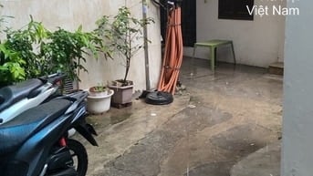 Chính chủ bán nhà số 2 ngõ 17 Quốc Tử Giám >>4 tỷ-5 tầng !!