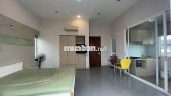 Cho thuê căn hộ 50m2 / 1 PN tại đường Nguyễn Trãi quận 1