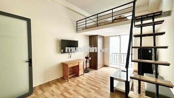 Cho Thuê Căn Gác Giá Rẻ Full Nội Thất Gần Toà Nhà E-Town Mới Nhất 2025