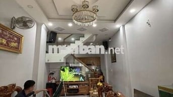 Siêu phẩm 50m2, 4 tầng,4pn, nhỉnh 6 tỷ, đường Huỳnh Tấn Phát, Quận 7.