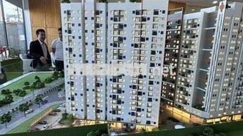 cần bán căn hộ gần cầu vượt nguyễn văn linh