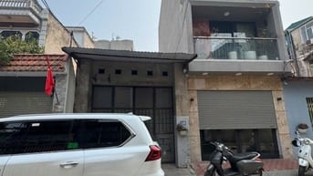 Phân Lô Bàn cờ Oto chạy vòng quanh phố Việt Hưng dt 50m2 mt 4m