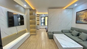 Cho thuê mặt bằng kinh doanh và căn hộ tại nhà số 4 ngõ 6 Đội Nhân, HN