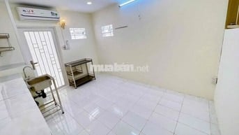 PHÒNG TRỌ ĐÃ LẮP SẴN MÁY LẠNH MỚI GẦN NGÃ TƯ NƠ TRANG LONG & NGUYỄN XÍ