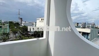 PHÒNG GÁC LỬNG CÓ BAN CÔNG HÒA XUÂN GIÁ CHỈ 4,3 TRIỆU