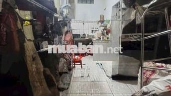 Tôi cần bán nhà hiếm có thị trường 33 m chỉ có 2.79 ty
