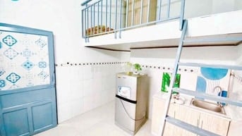 PHÒNG RỘNG - GÁC CAO - GIÁ RẺ GẦN ĐH CÔNG THƯƠNG - FULL NỘI THẤT