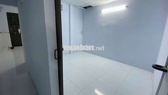 Nhà cấp 4 có gác lửng 77m², sát mặt tiền Nguyễn Văn Khối, Gò Vấp