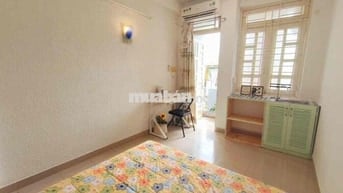 Cho thuê phòng ban công máy giặt riêng ngay Ga SàiGòn Q3 sát Phú Nhuận