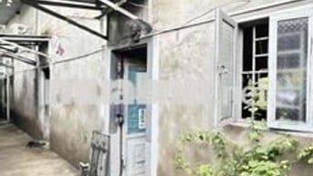 Bán nhà nhỏ tiện sửa chữa.Lô nhì Đào Trí,cách xe hơi 20m. Giá tốt Q.7