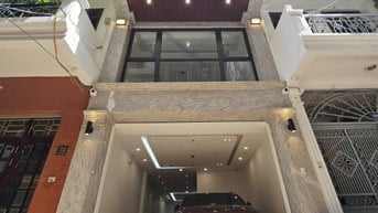 Nhà Hoàng Quốc Việt, 58m x7T-MT 4.5M-2 Thoáng-Ở-KD-Ô Tô Tránh-Nhà mới