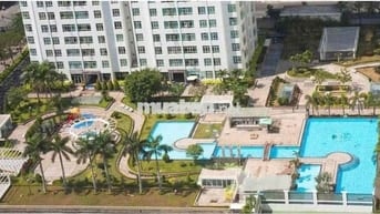 Căn hộ 2pn, có ban công, full nội thất tại Cc Giai Việt, p5, quận 8