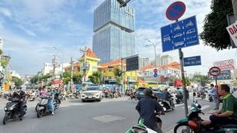 Bán nhà mặt tiền kinh doanh ngay ngã tư Phan Đăng Lưu chỉ nhỉnh 9 tỷ