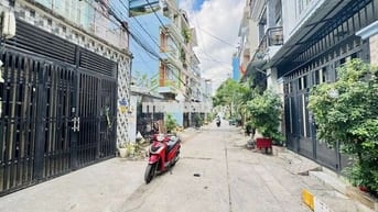 MÃ LÒ-LÊ VĂN QUỚI HẺM XE HƠI NÉ THÔNG 4 TẦNG 80M2 KO LỘ GIỚI HƠN 7 TỶ