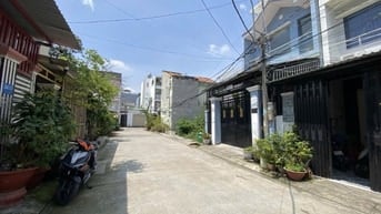 Click Vô Là Thích ! Nhà Siêu HIẾM Phước Kiển, 03 Tầng, 4,5x23m