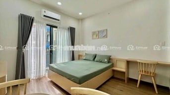 STUDIO VÁCH NGĂN BẾP - BAN CÔNG LỚN THOÁNG MÁT - NGAY HOÀNG HOA THÁM