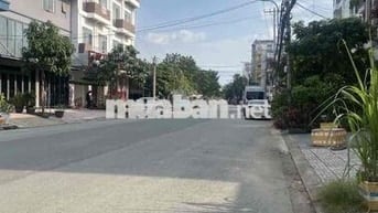 MẶT TIỀN KINH DOANH CAO THỊ CHÍNH - PHÚ THUẬN Q7.  Phú Thuận Quận 7.