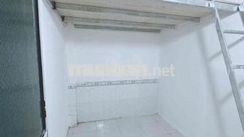 Cho thuê phòng trọ giá rẻ 2tr Ung Văn Khiêm ( Có máy lạnh)